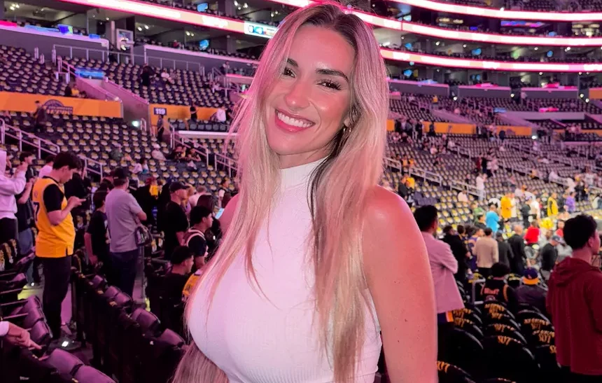 Kayla Simmons Net Worth 2026: $1M Estimate Explained