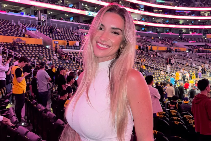 Kayla Simmons Net Worth 2026: $1M Estimate Explained